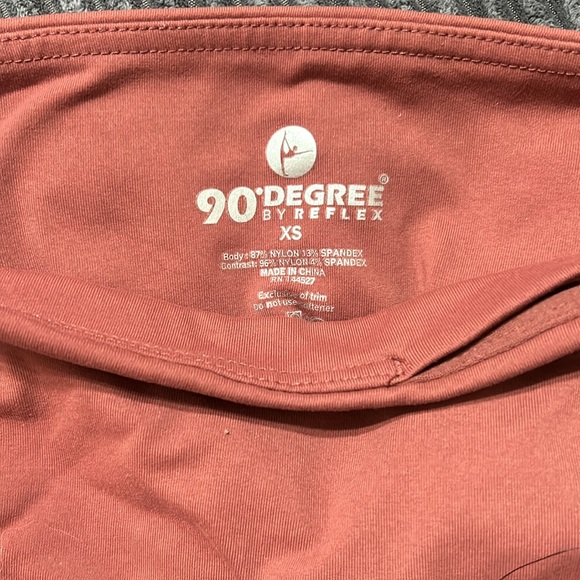 NWT 90 degree by reflex size XS color is mauve with side pockets good condition - Picture 2 of 2